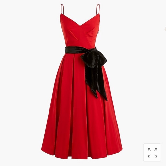 J. Crew Dresses & Skirts - J. Crew Fit-and-flare silhouette dress final price